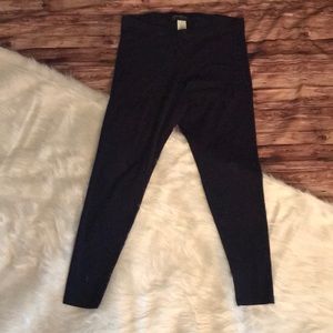 Navy leggings